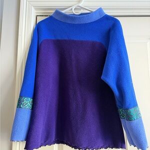 Women’s Vintage Red Rover Polartec Fleece